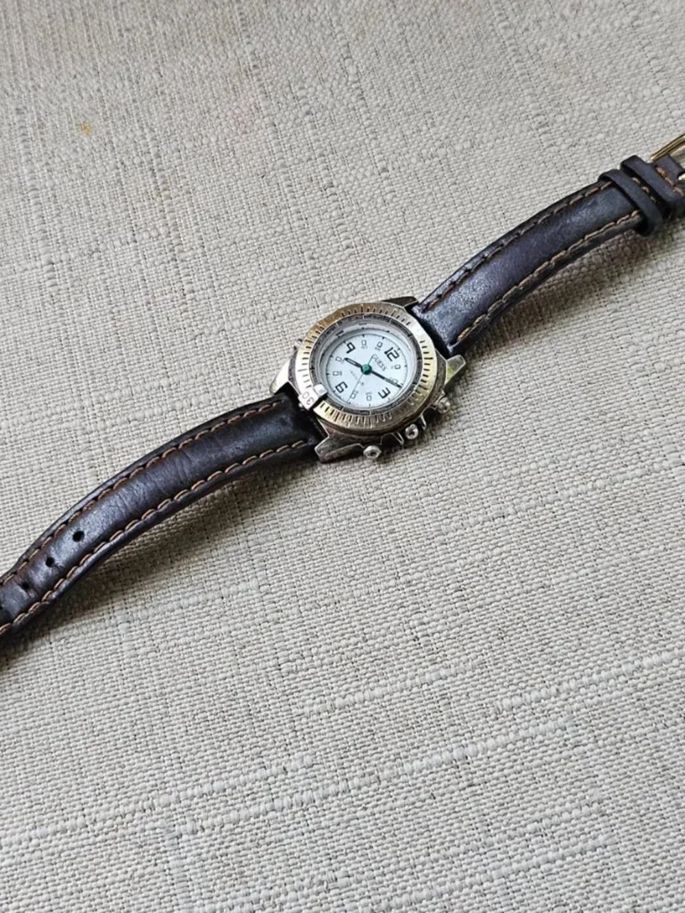 Guess vintage ladies